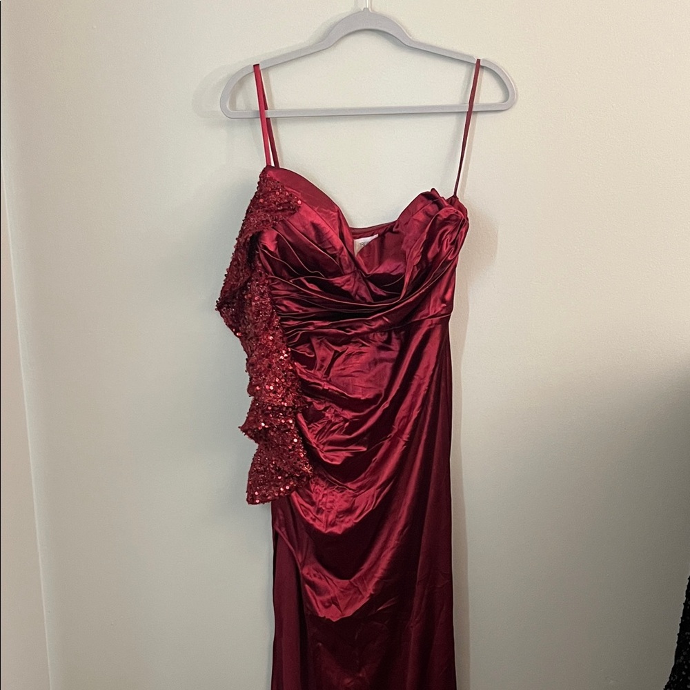 Elegant Red Evening Gown